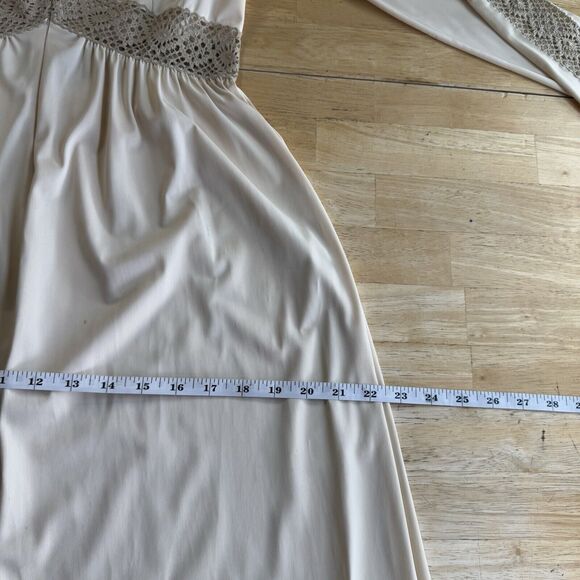 Vanity Fair Vintage Nightgown Boho Fairy Hippie Beige Crochet Trim Maxi Dress 10 - Picture 13 of 16